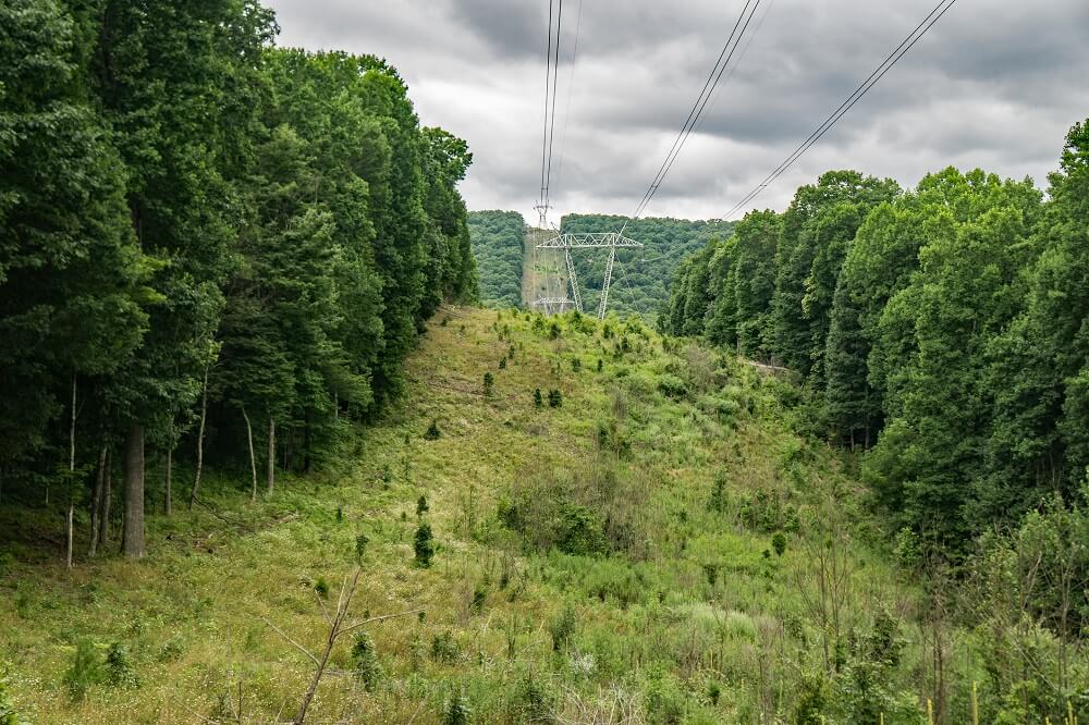 埋地管道交流诱发腐蚀图像